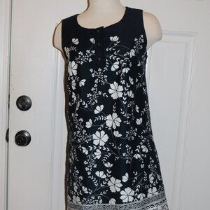 Ann Taylor Loft A-line dress size 4 perfect for Sundays